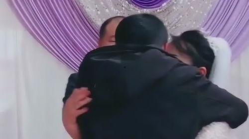 小梅母女最新爆料视频,揭秘事件背后惊人真相